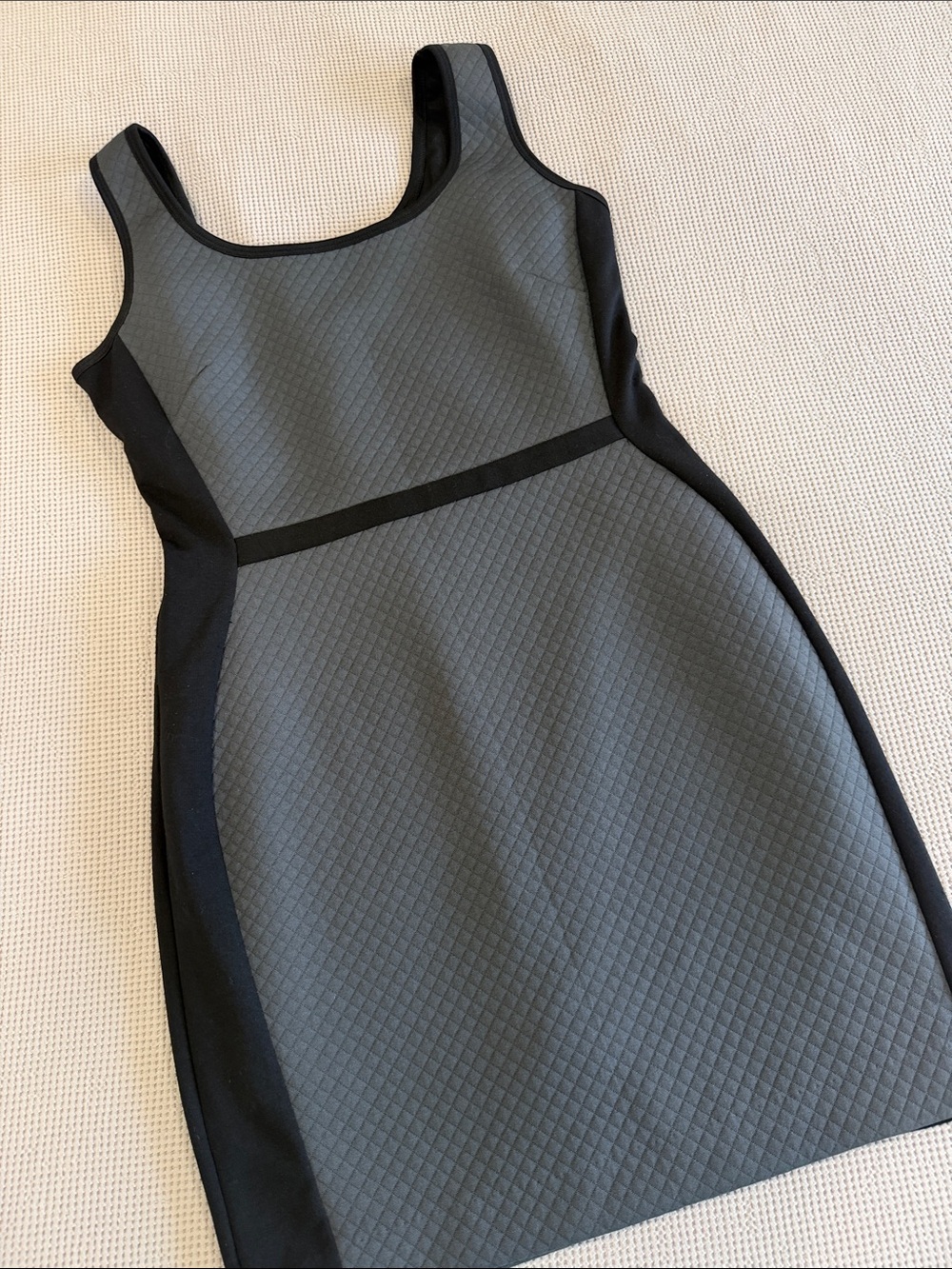 Banana Republic Gray & Black Sleeveless Sheath Maxi Dress